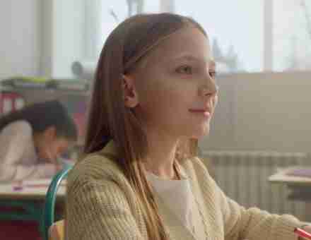 蓝狮在线光电公司简介