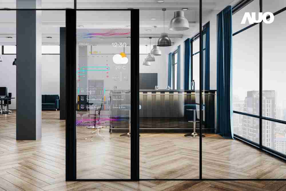 蓝狮在线致力于研发低能耗之绿色产品，，，，如低能耗发光组件Micro LED显示技术，，，具高透明、、、可无限拼接的特性，，可依需求调整并延伸应用于不同场域，，包括汽车侧窗或家庭玄关、、智慧橱窗、、、商业展示等